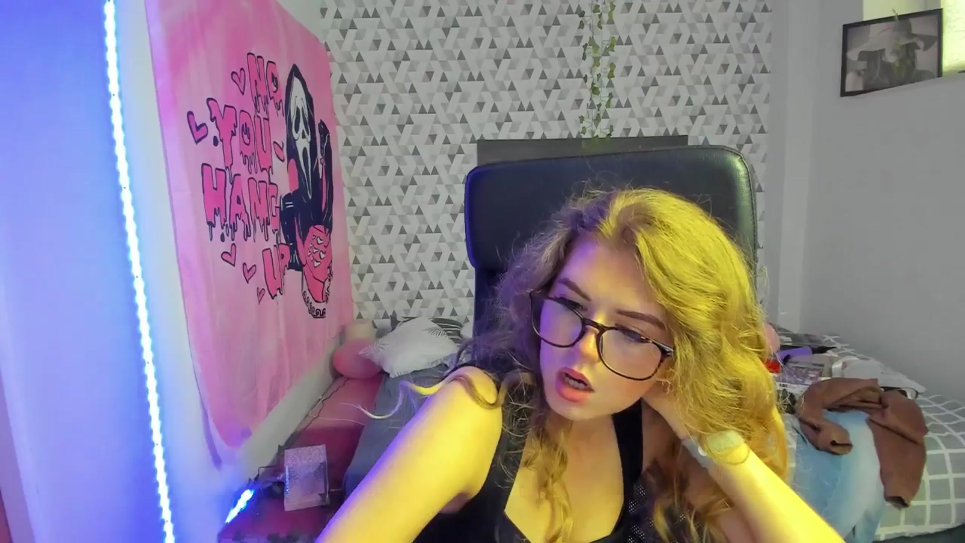 Gallery image thumbnail from Iness_lex's myfreecams stream on, 03/26/2026, 09:32 image 20 of 20