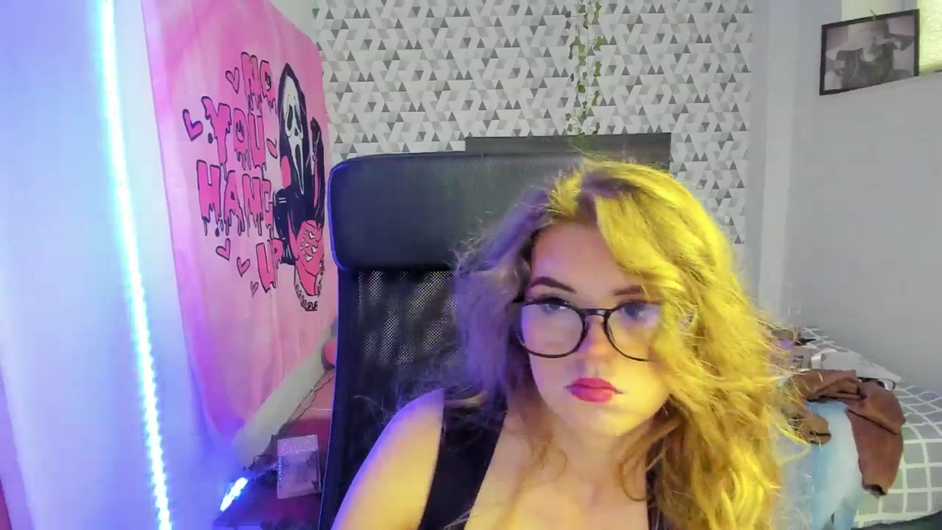 Gallery image thumbnail from Iness_lex's myfreecams stream on, 03/26/2026, 09:32 image 4 of 20