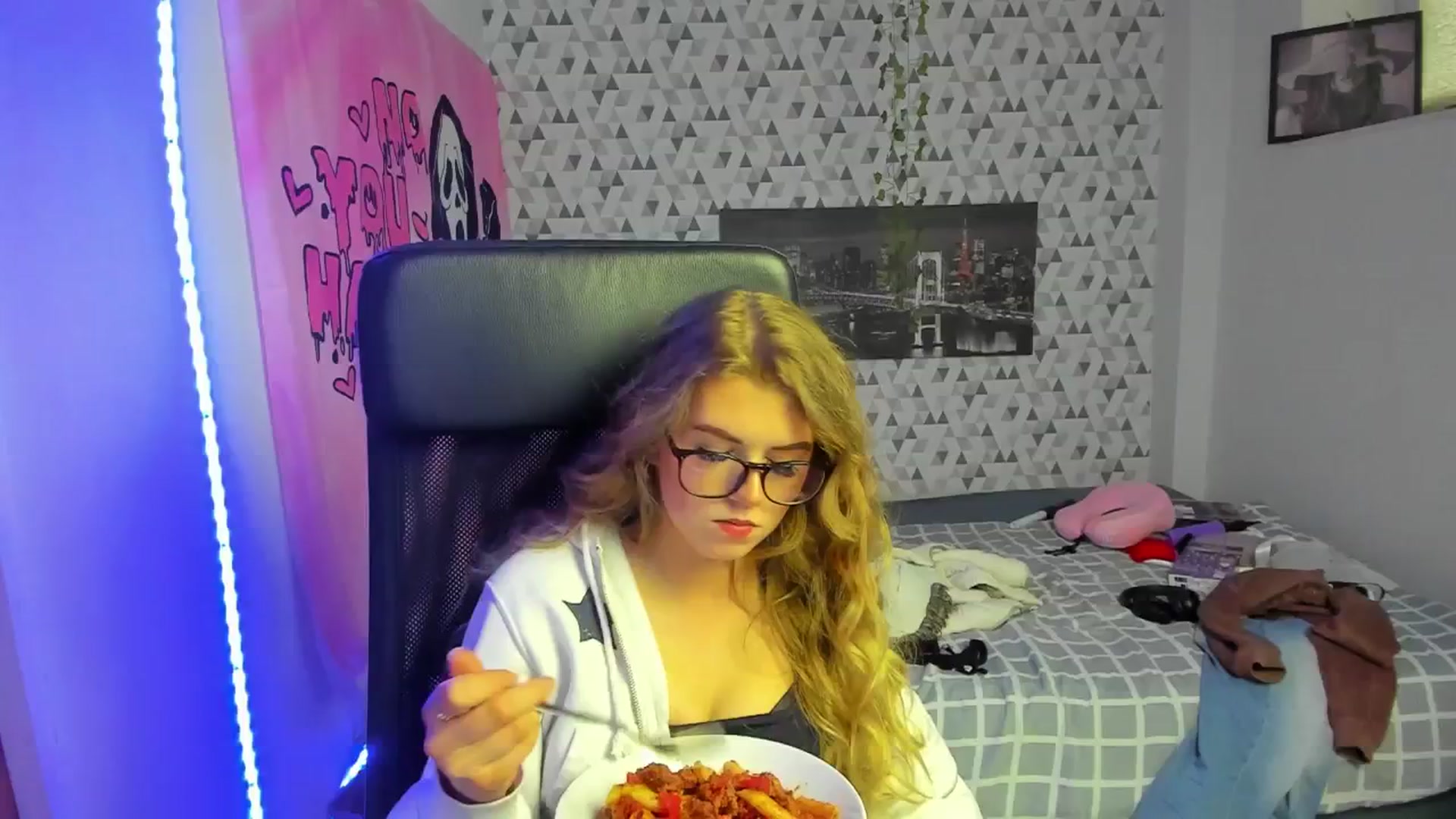 Gallery image thumbnail from Iness_lex's myfreecams stream on, 03/26/2026, 10:59 image 3 of 20