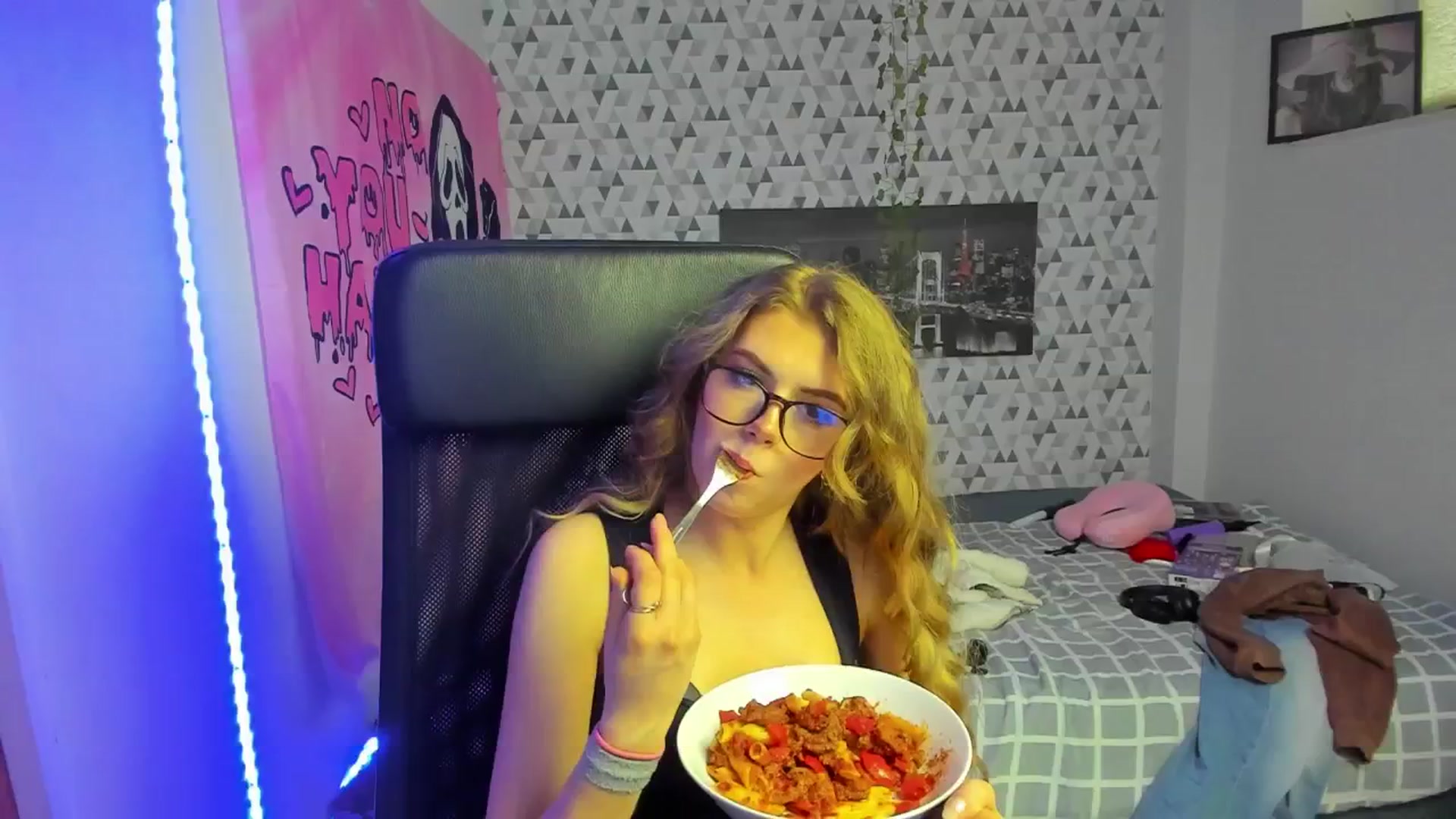 Gallery image thumbnail from Iness_lex's myfreecams stream on, 03/26/2026, 10:59 image 7 of 20