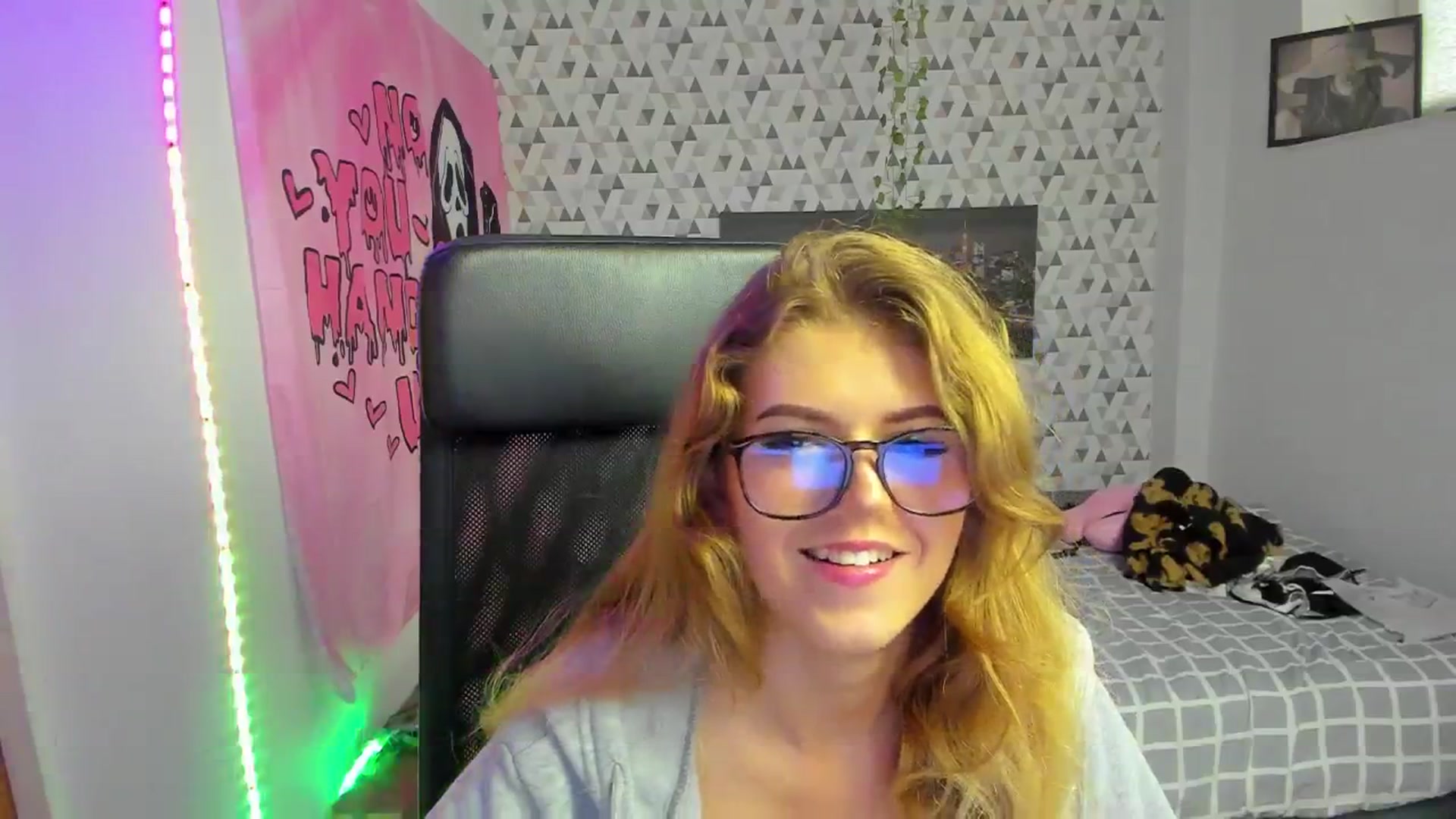 Gallery image thumbnail from Iness_lex's myfreecams stream on, 04/01/2026, 09:13 image 8 of 20