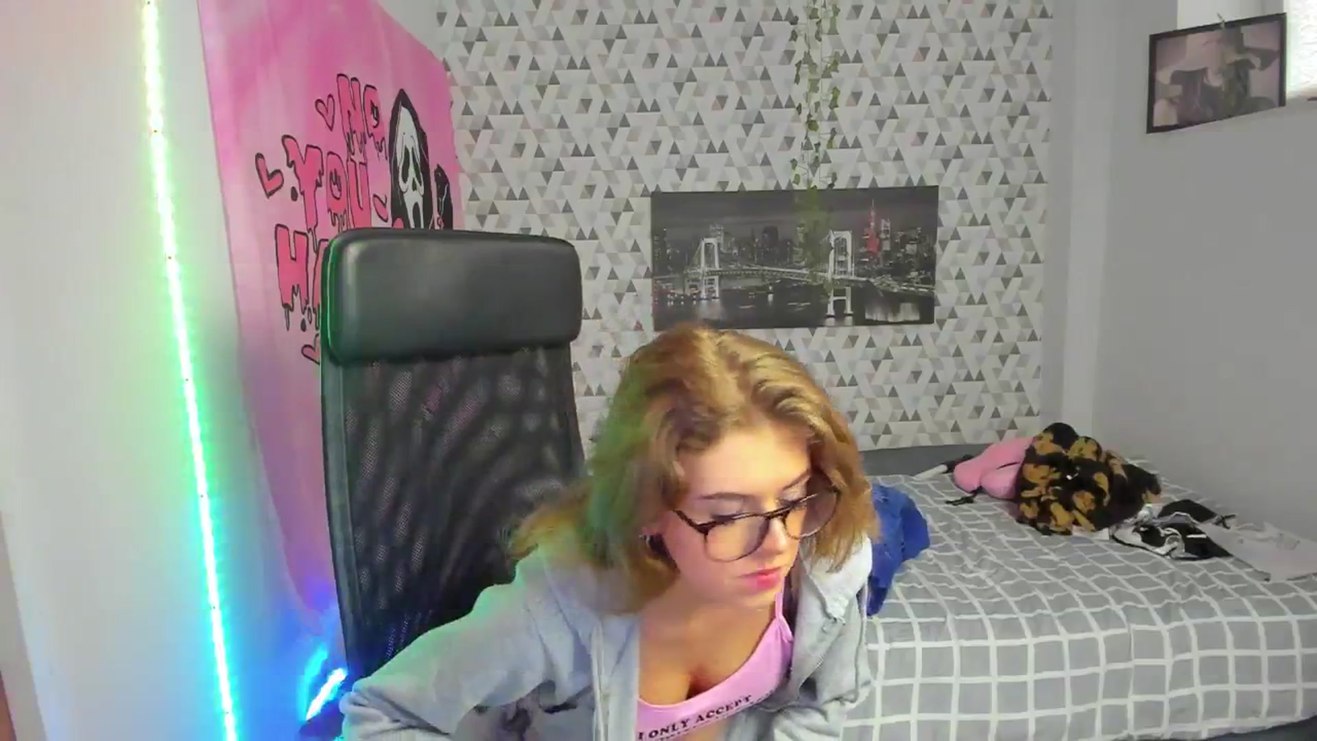 Gallery image thumbnail from Iness_lex's myfreecams stream on, 04/01/2026, 09:13 image 10 of 20
