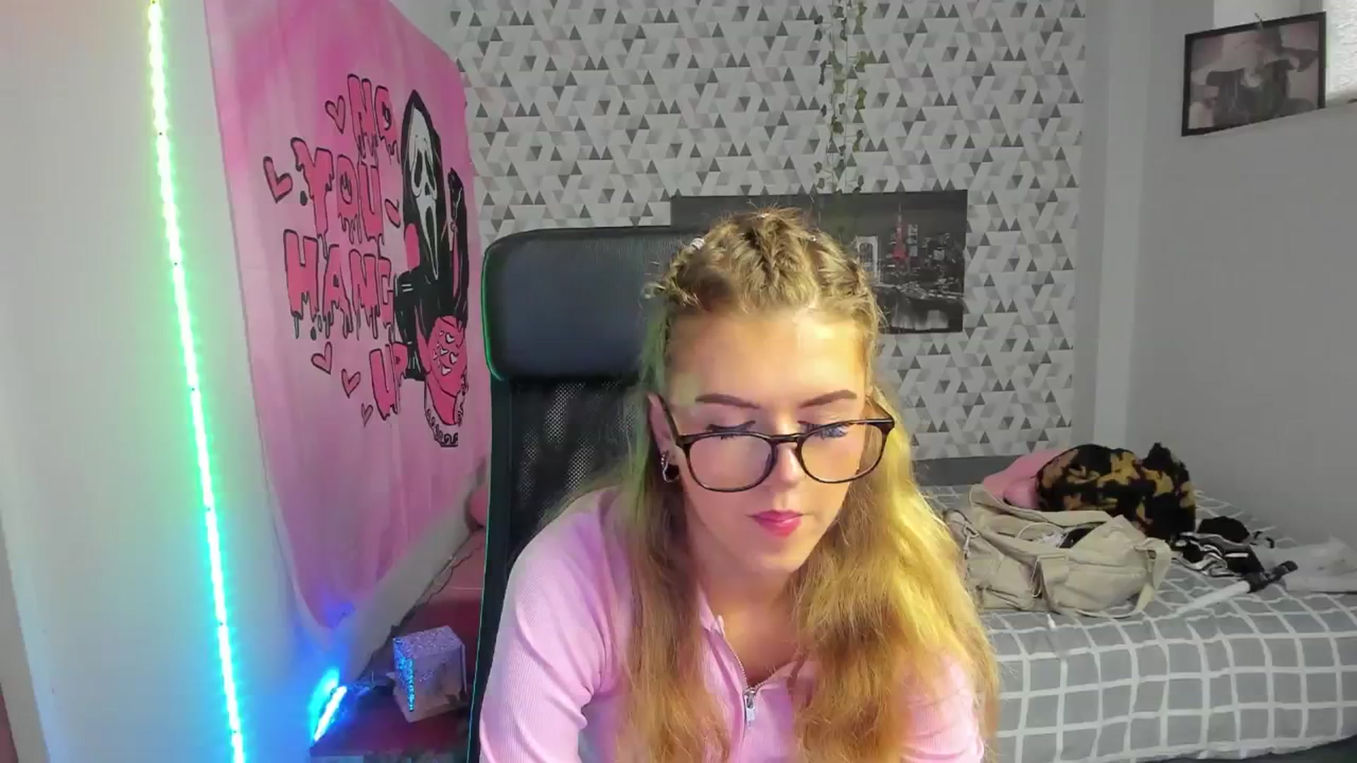Gallery image thumbnail from Iness_lex's myfreecams stream on, 04/02/2026, 07:45 image 6 of 20