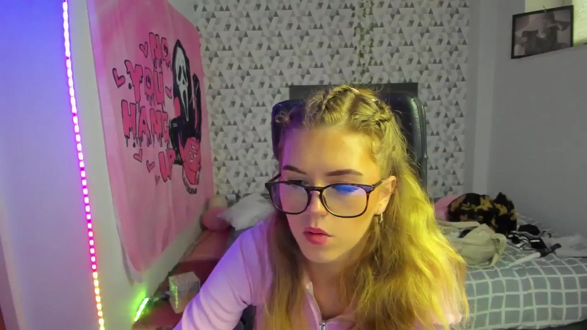 Gallery image thumbnail from Iness_lex's myfreecams stream on, 04/02/2026, 07:45 image 17 of 20