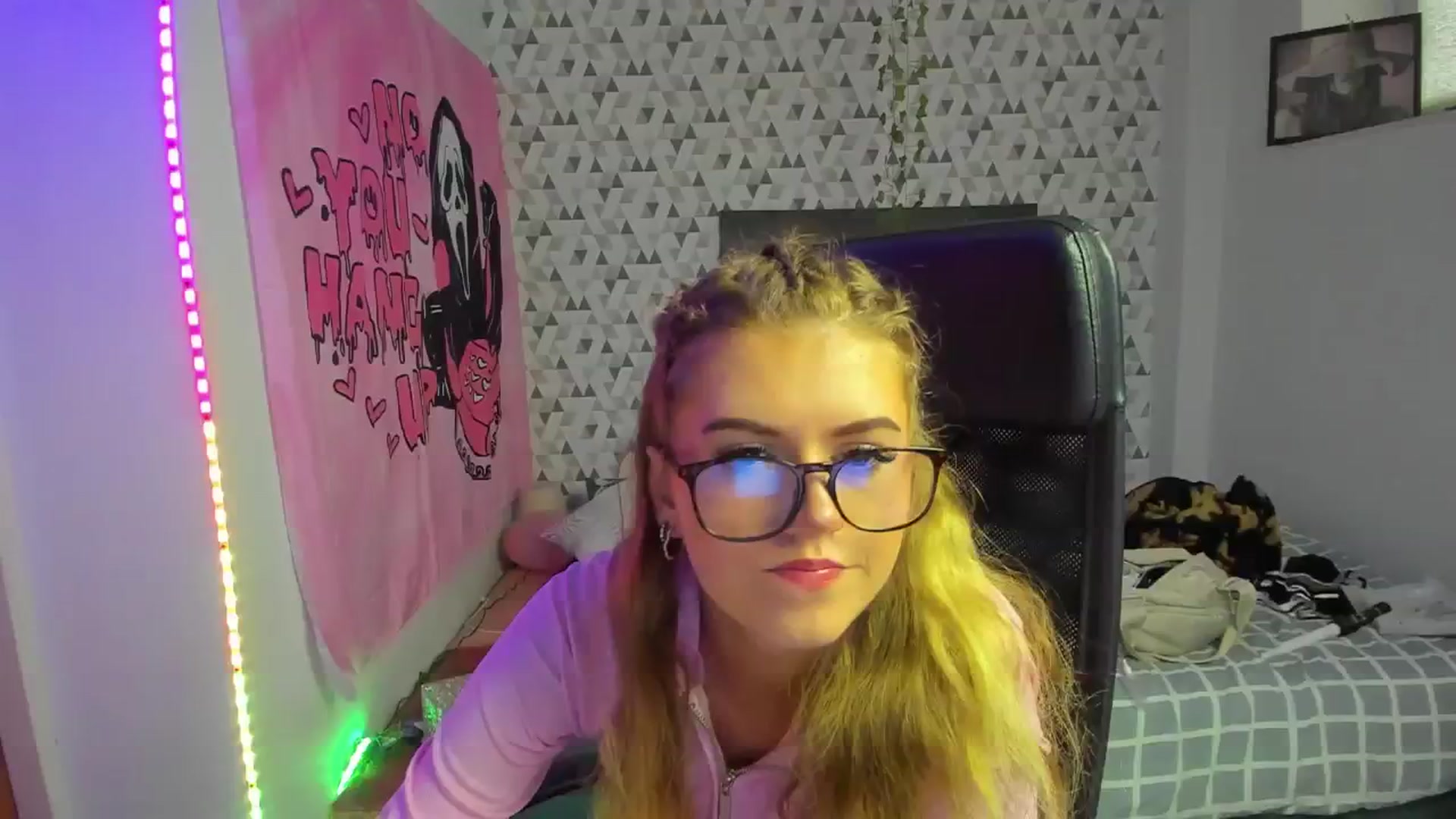 Gallery image thumbnail from Iness_lex's myfreecams stream on, 04/02/2026, 07:45 image 5 of 20