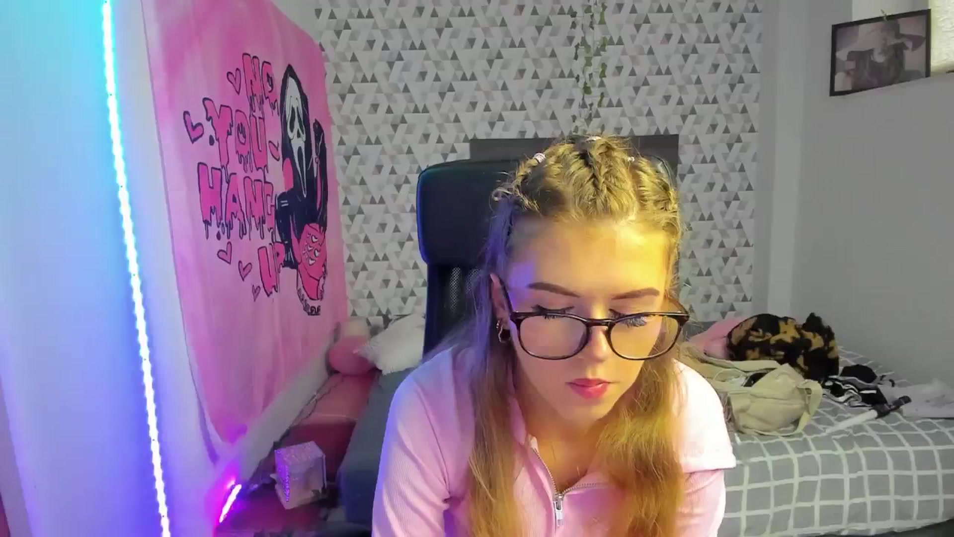Gallery image thumbnail from Iness_lex's myfreecams stream on, 04/02/2026, 07:45 image 1 of 20