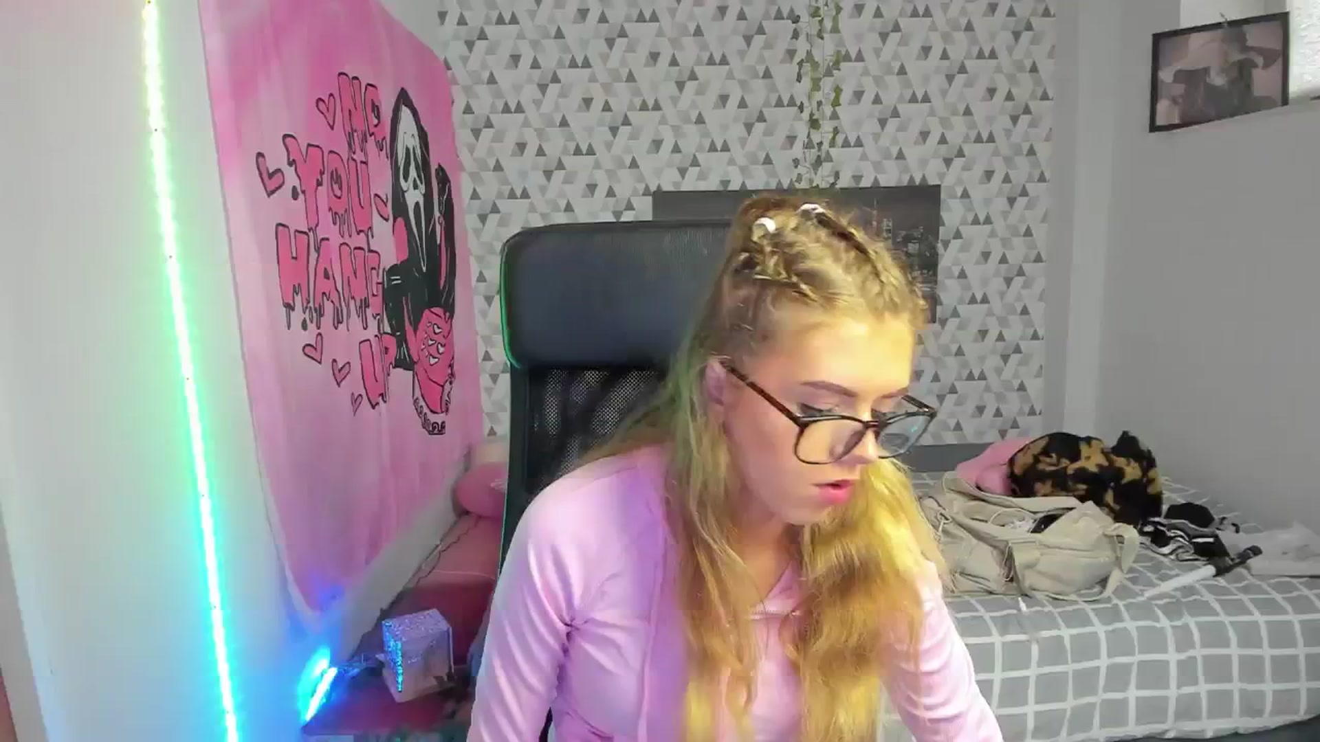 Gallery image thumbnail from Iness_lex's myfreecams stream on, 04/02/2026, 07:45 image 9 of 20