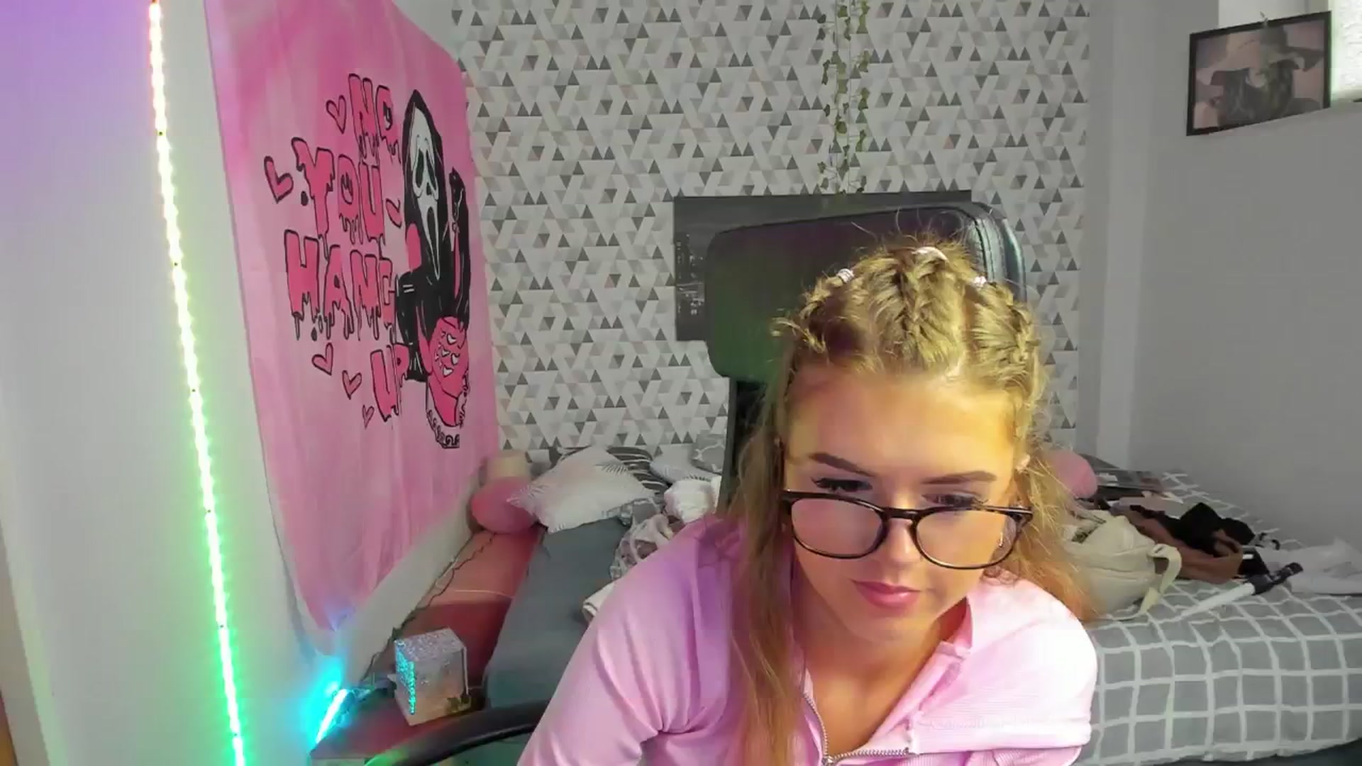 Gallery image thumbnail from Iness_lex's myfreecams stream on, 04/02/2026, 10:14 image 7 of 20
