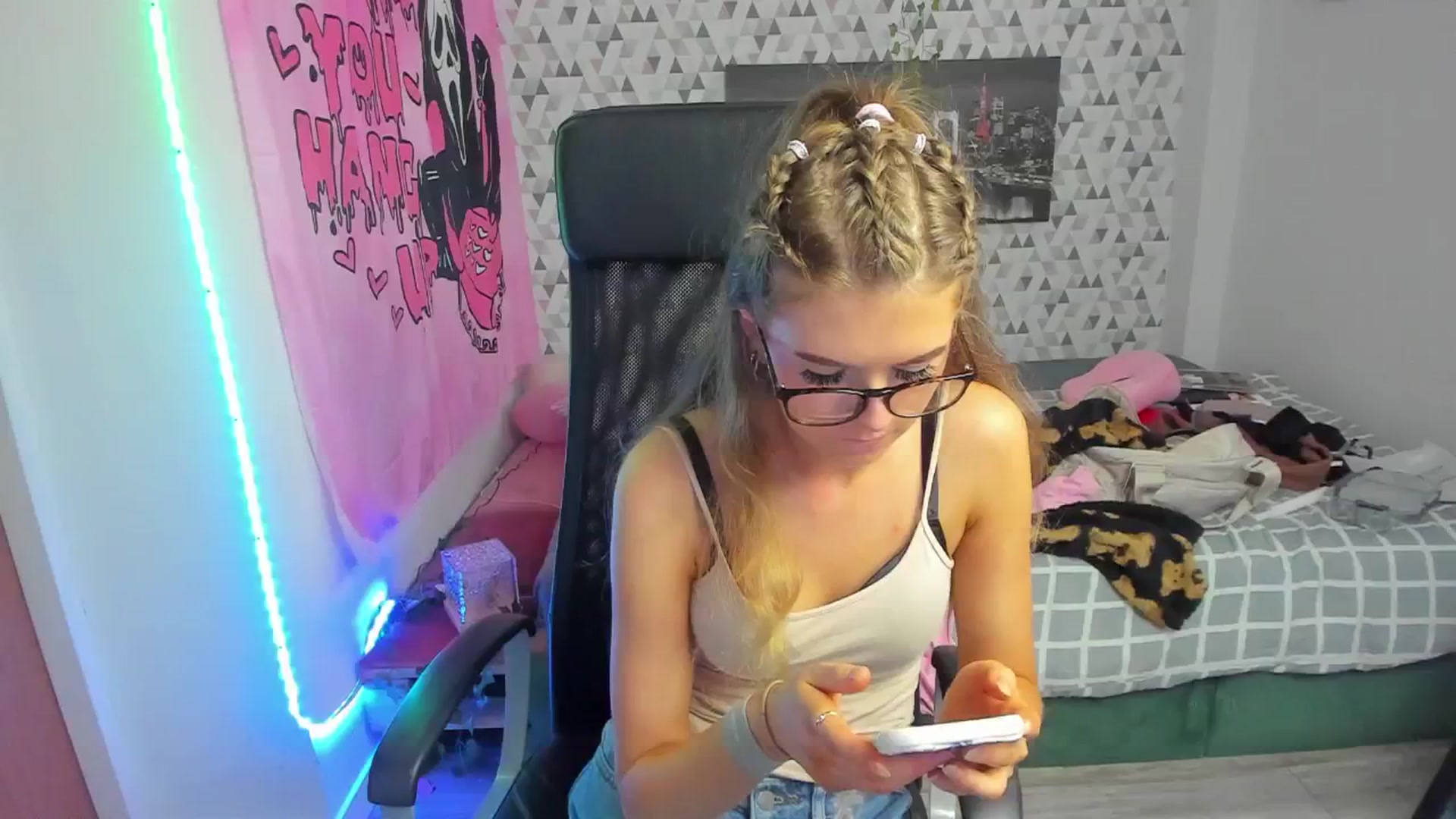 Gallery image thumbnail from Iness_lex's myfreecams stream on, 04/02/2026, 12:00 image 2 of 20