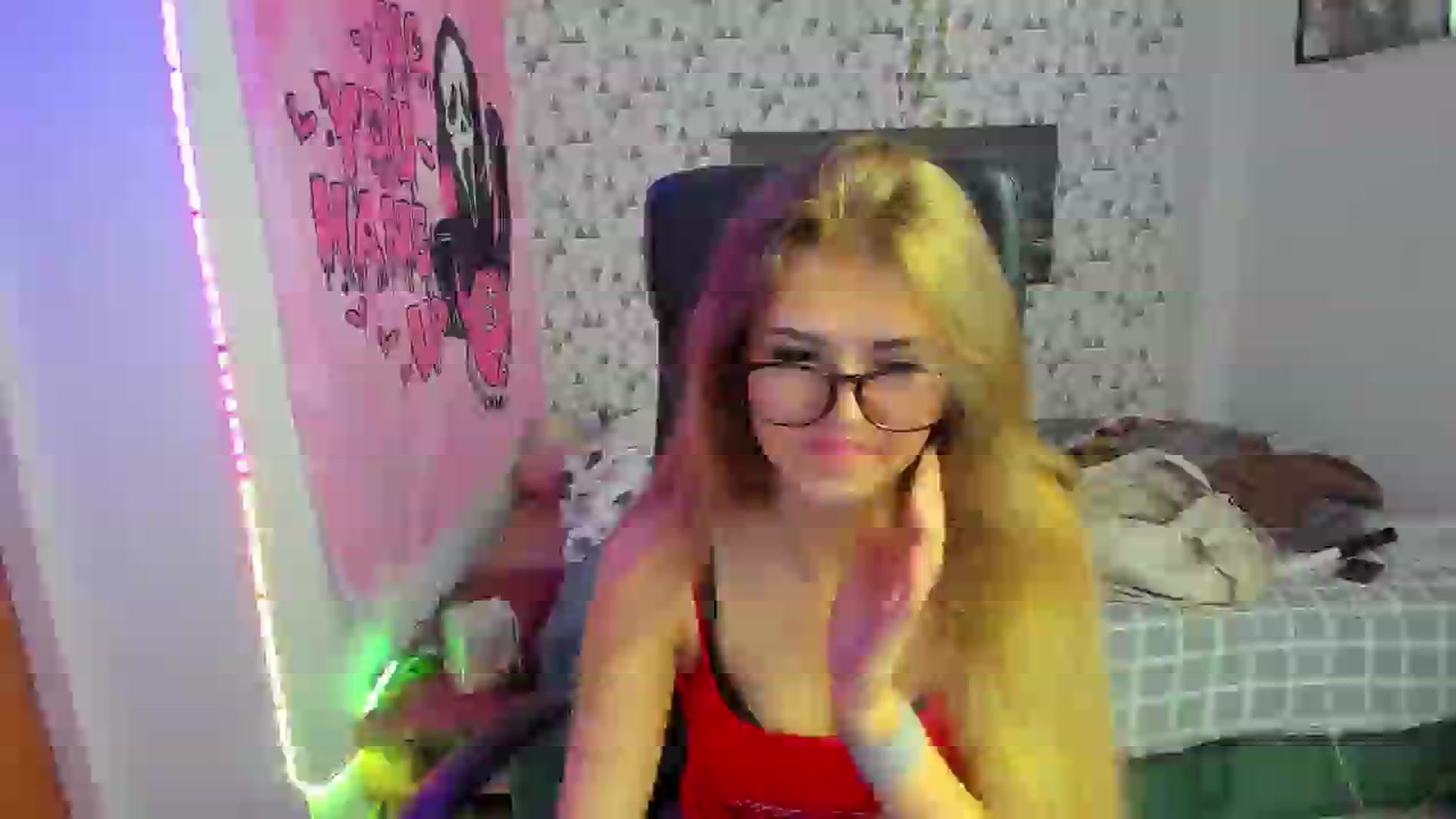 Gallery image thumbnail from Iness_lex's myfreecams stream on, 04/03/2026, 12:24 image 9 of 20