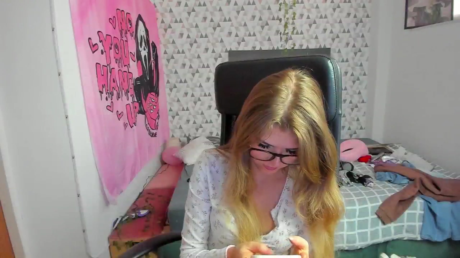 Gallery image thumbnail from Iness_lex's myfreecams stream on, 04/04/2026, 09:56 image 6 of 20