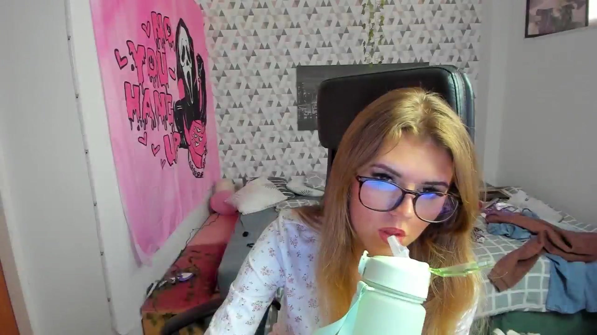 Gallery image thumbnail from Iness_lex's myfreecams stream on, 04/04/2026, 09:56 image 7 of 20
