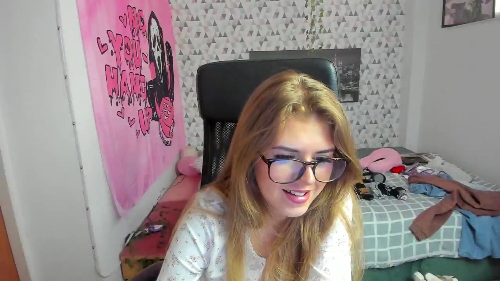 Gallery image thumbnail from Iness_lex's myfreecams stream on, 04/04/2026, 09:56 image 4 of 20