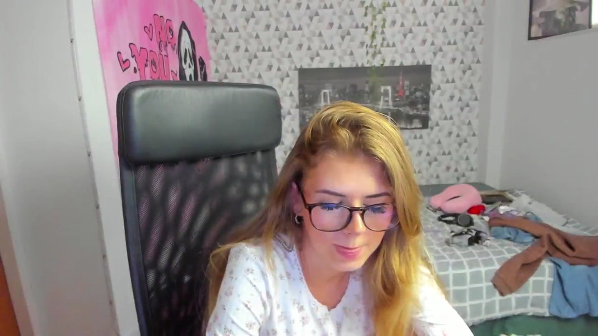 Gallery image thumbnail from Iness_lex's myfreecams stream on, 04/04/2026, 11:51 image 5 of 20