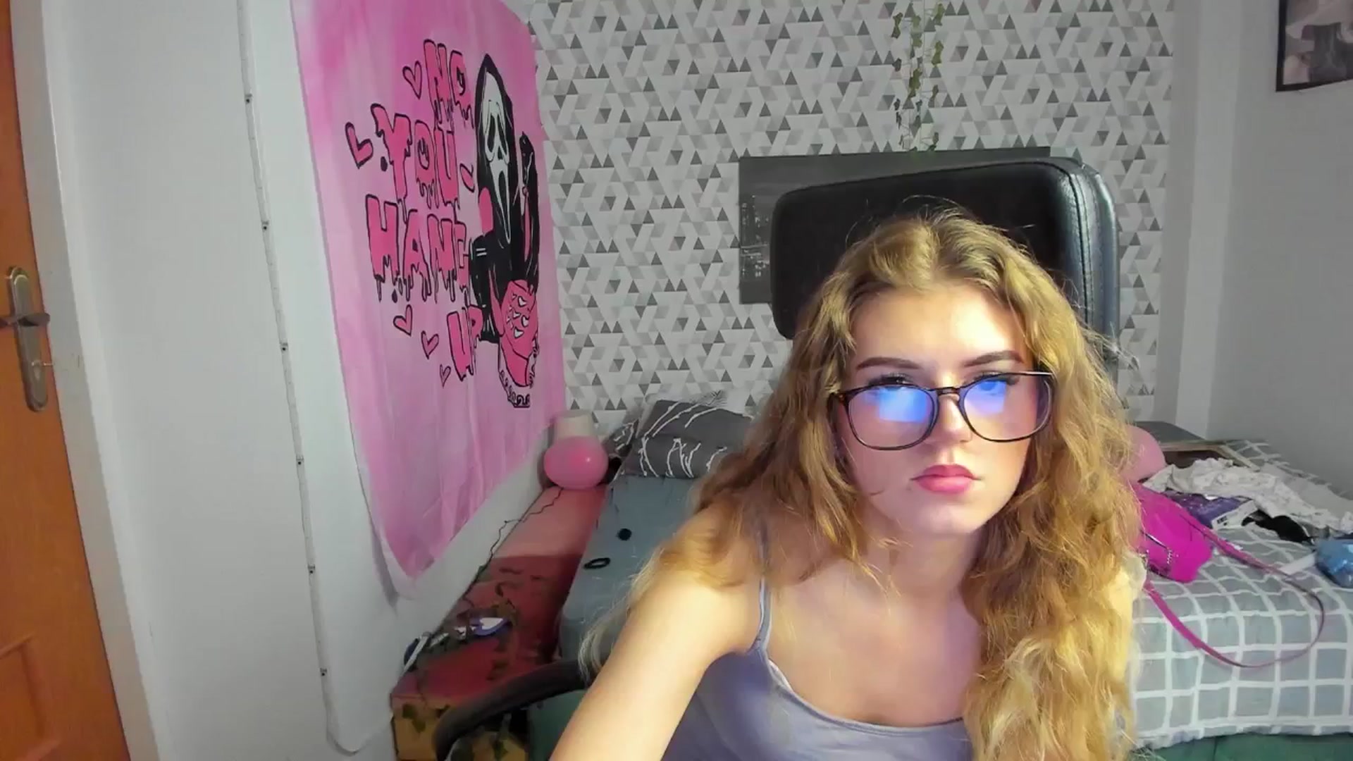 Gallery image thumbnail from Iness_lex's myfreecams stream on, 04/08/2026, 08:02 image 16 of 20