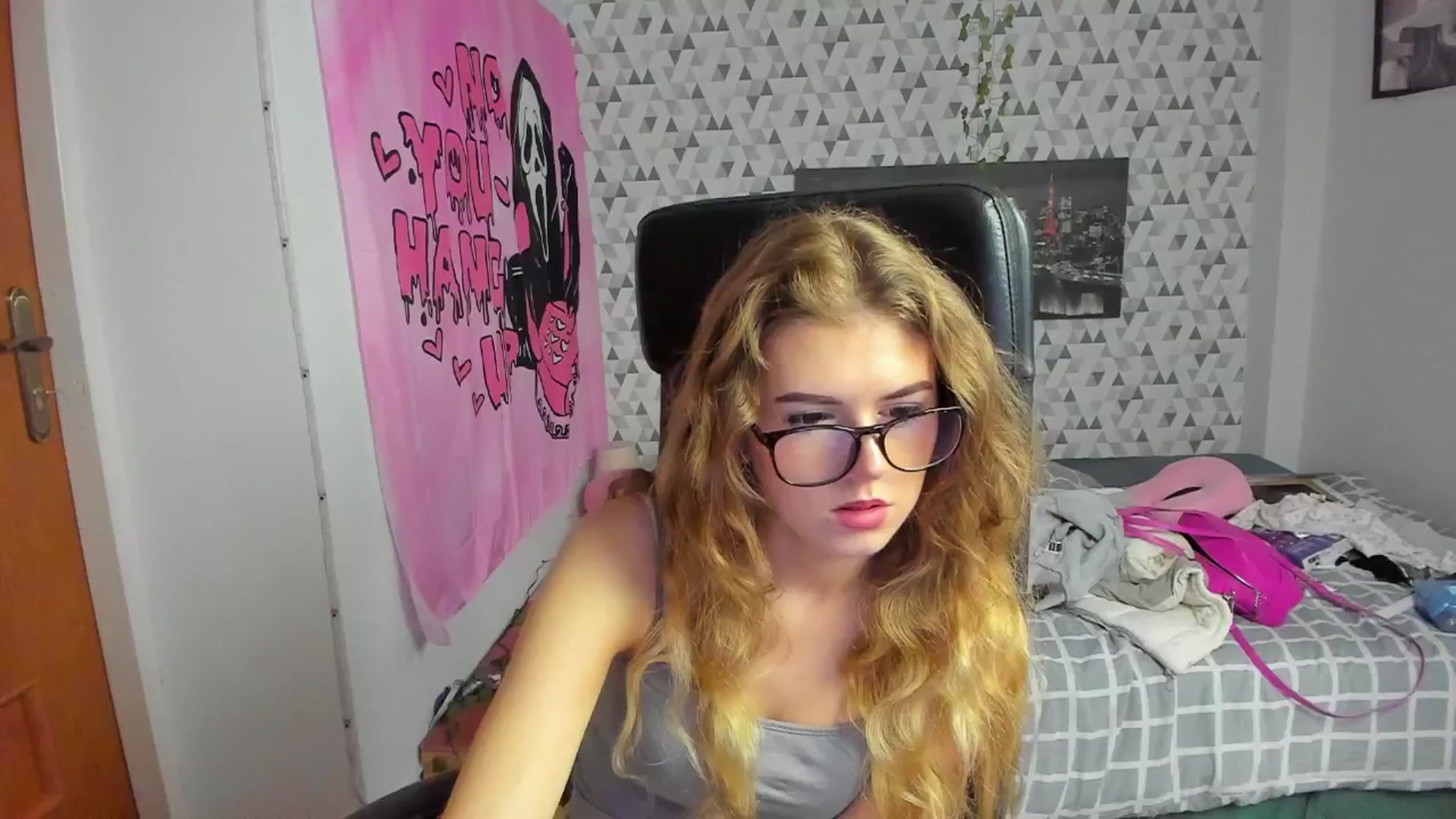 Gallery image thumbnail from Iness_lex's myfreecams stream on, 04/08/2026, 08:02 image 6 of 20