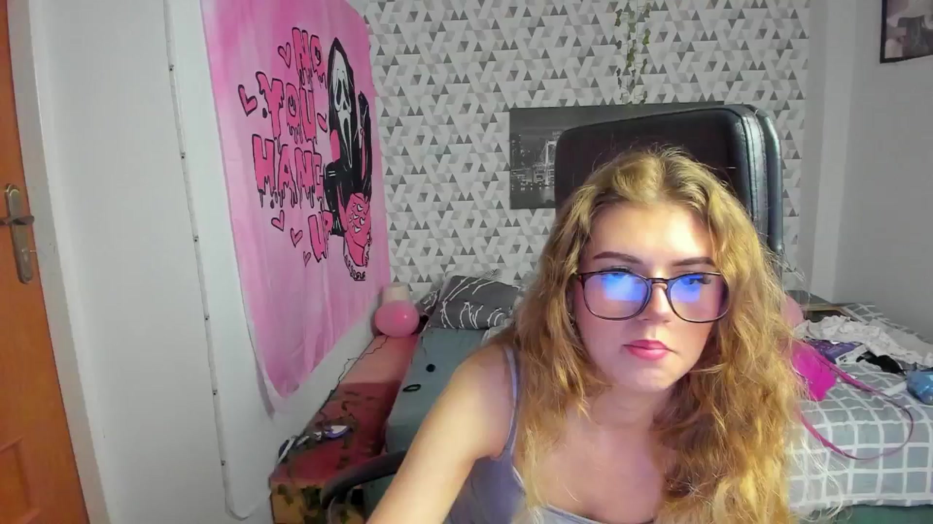 Gallery image thumbnail from Iness_lex's myfreecams stream on, 04/08/2026, 08:02 image 19 of 20
