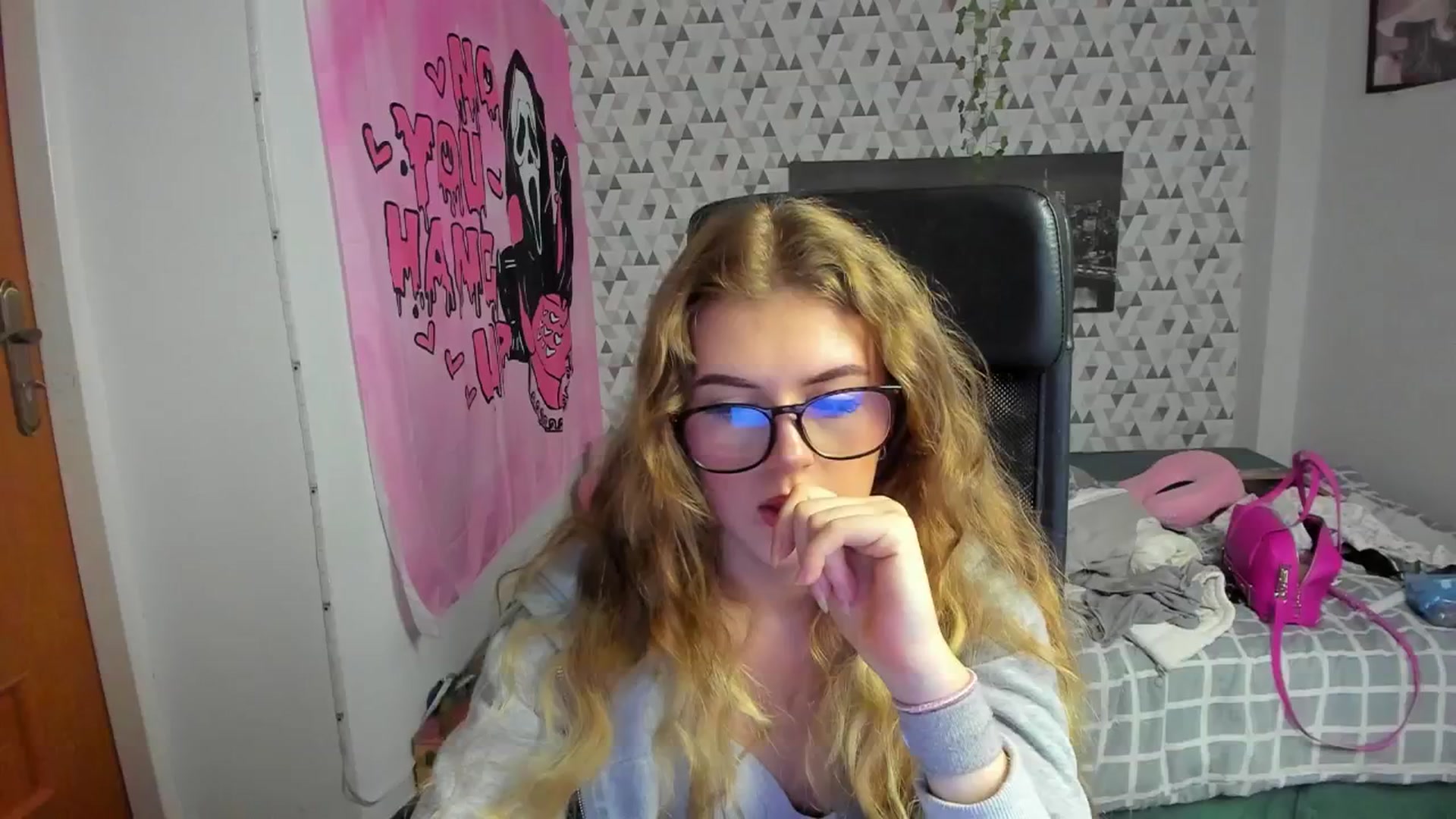 Gallery image thumbnail from Iness_lex's myfreecams stream on, 04/08/2026, 10:00 image 7 of 20