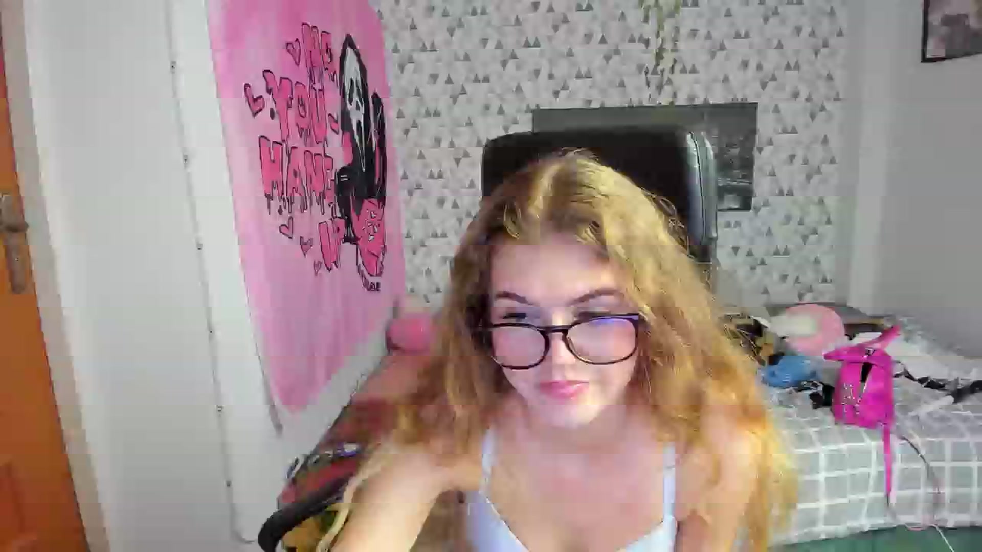 Gallery image thumbnail from Iness_lex's myfreecams stream on, 04/08/2026, 12:45 image 1 of 20