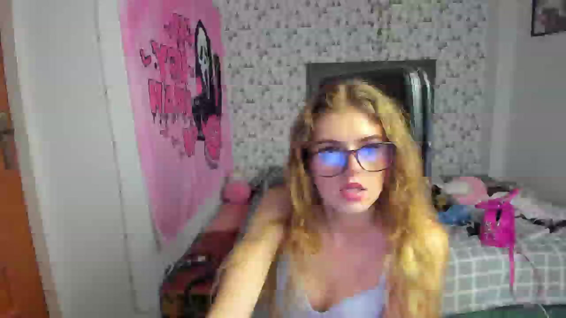 Gallery image thumbnail from Iness_lex's myfreecams stream on, 04/08/2026, 12:45 image 3 of 20