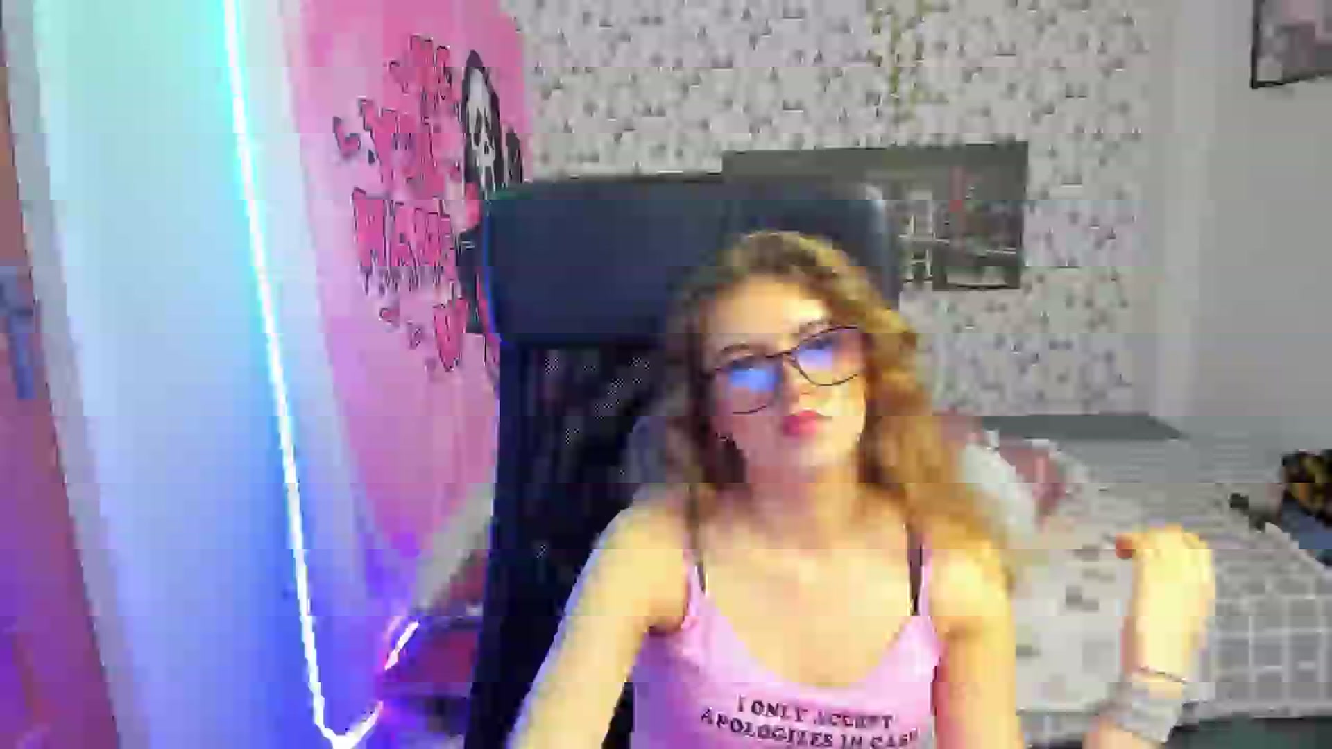 Gallery image thumbnail from Iness_lex's myfreecams stream on, 04/09/2026, 08:38 image 10 of 20