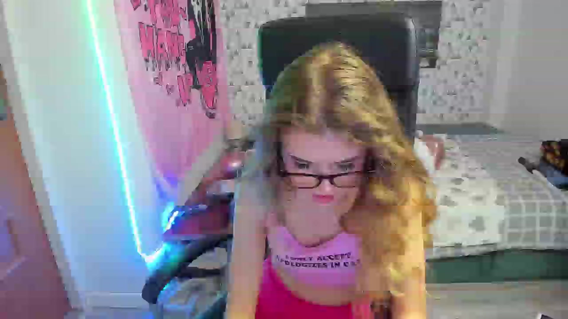 Gallery image thumbnail from Iness_lex's myfreecams stream on, 04/09/2026, 09:24 image 12 of 20