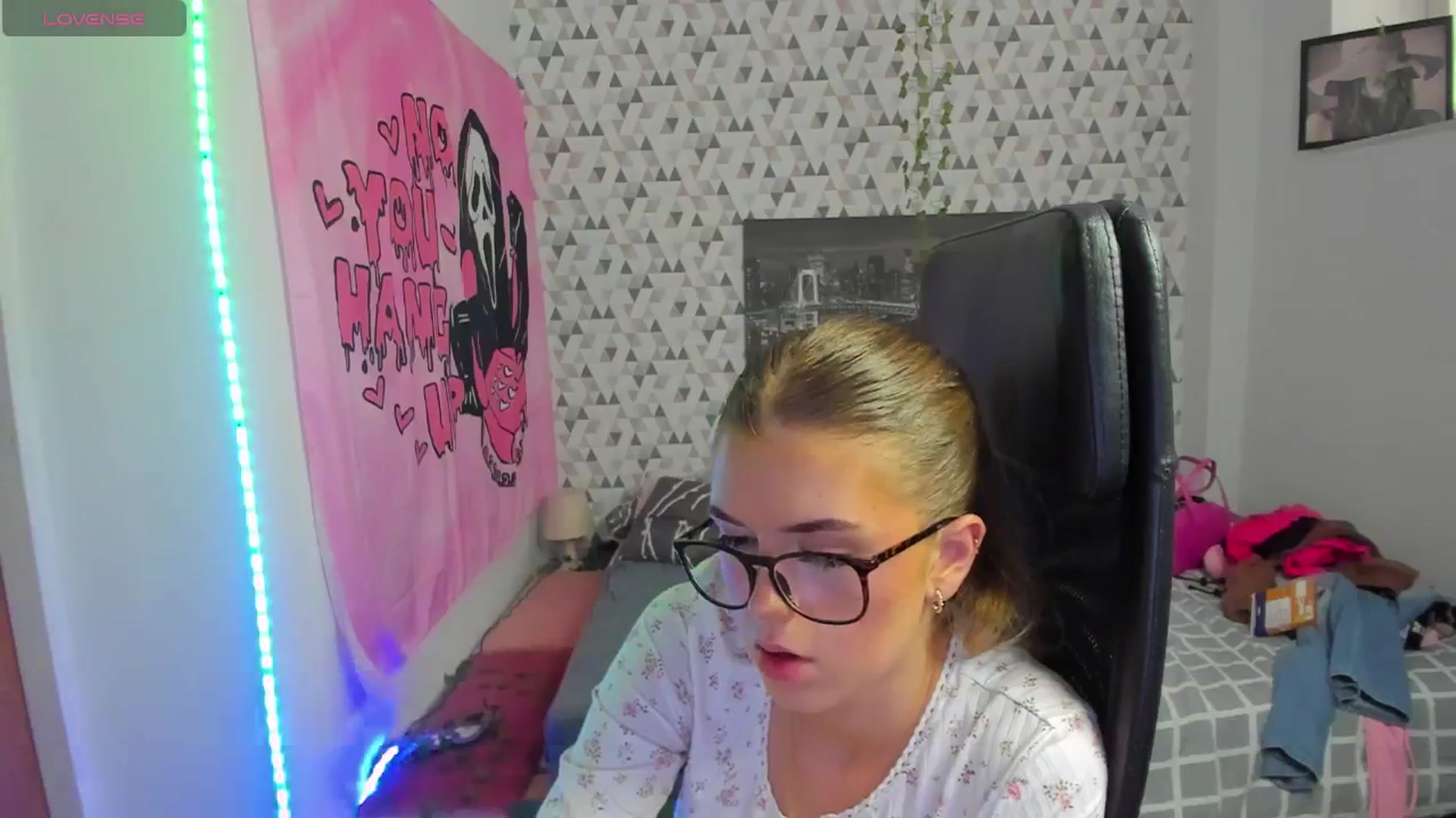 Gallery image thumbnail from Iness_lex's myfreecams stream on, 04/13/2026, 11:03 image 2 of 20