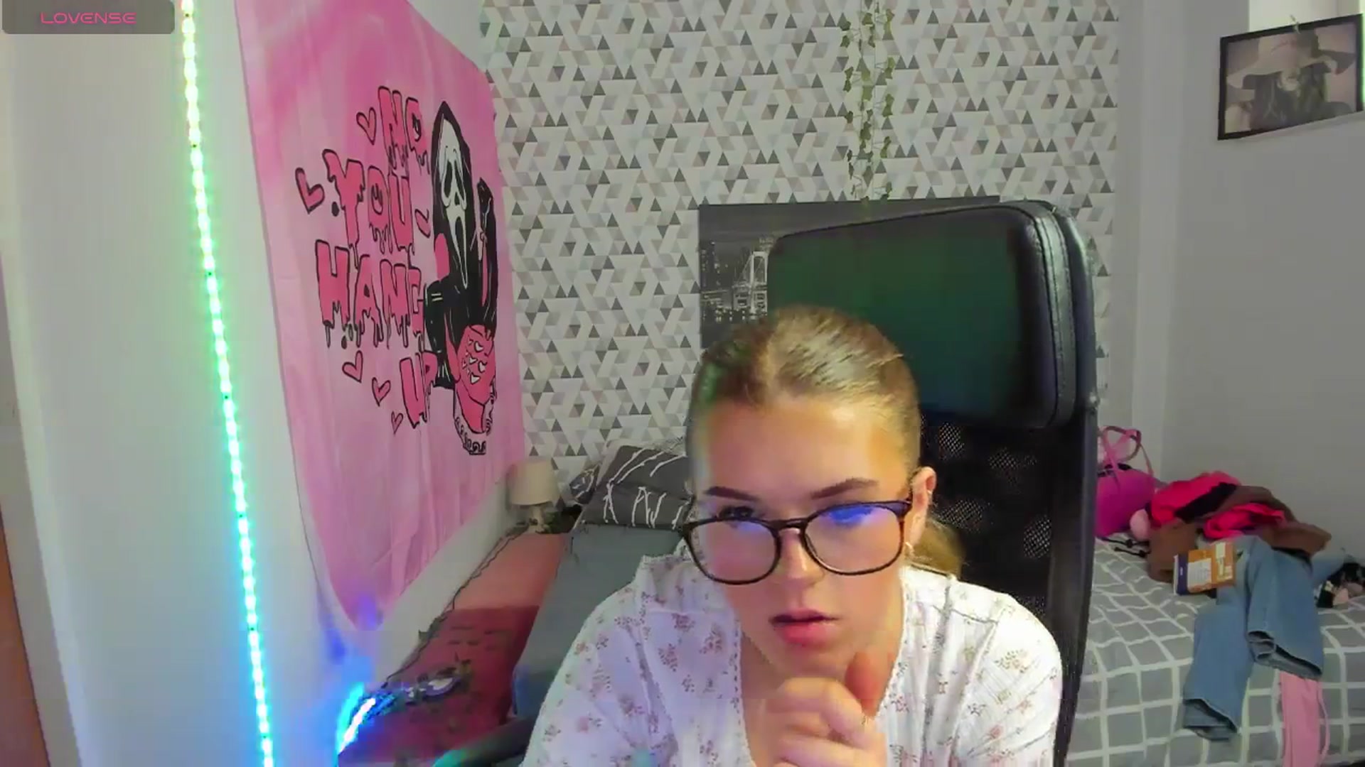 Gallery image thumbnail from Iness_lex's myfreecams stream on, 04/13/2026, 11:03 image 6 of 20
