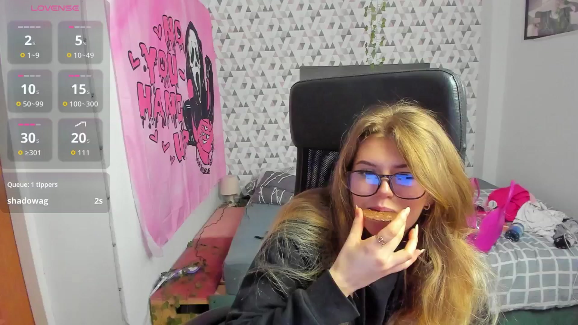 Gallery image thumbnail from Iness_lex's myfreecams stream on, 04/14/2026, 08:53 image 6 of 20