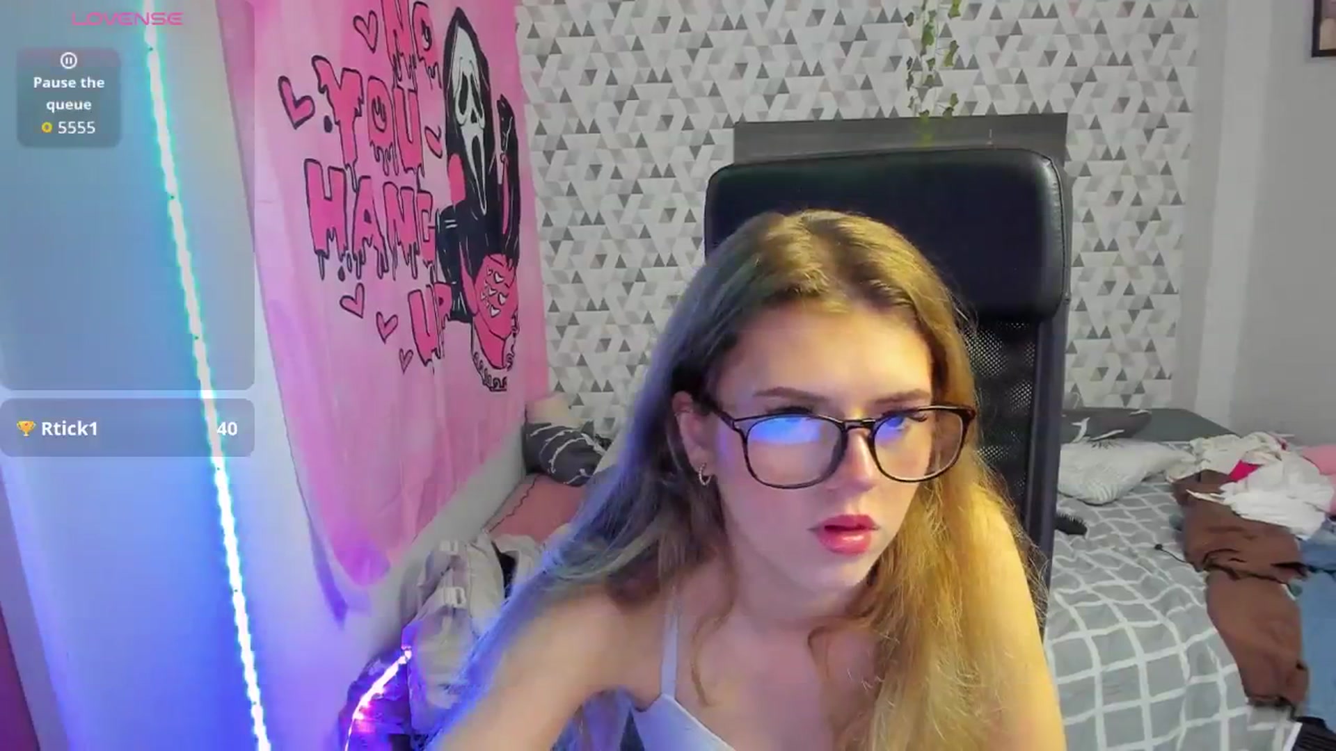 Gallery image thumbnail from Iness_lex's myfreecams stream on, 04/15/2026, 08:09 image 10 of 20