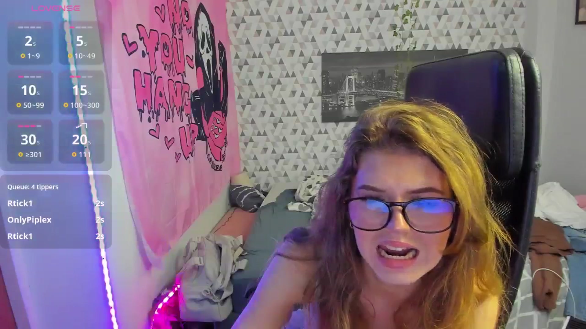 Gallery image thumbnail from Iness_lex's myfreecams stream on, 04/15/2026, 09:31 image 15 of 20