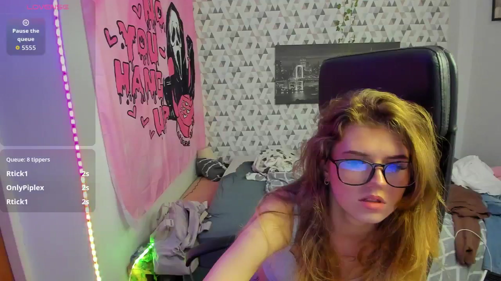 Gallery image thumbnail from Iness_lex's myfreecams stream on, 04/15/2026, 09:31 image 20 of 20