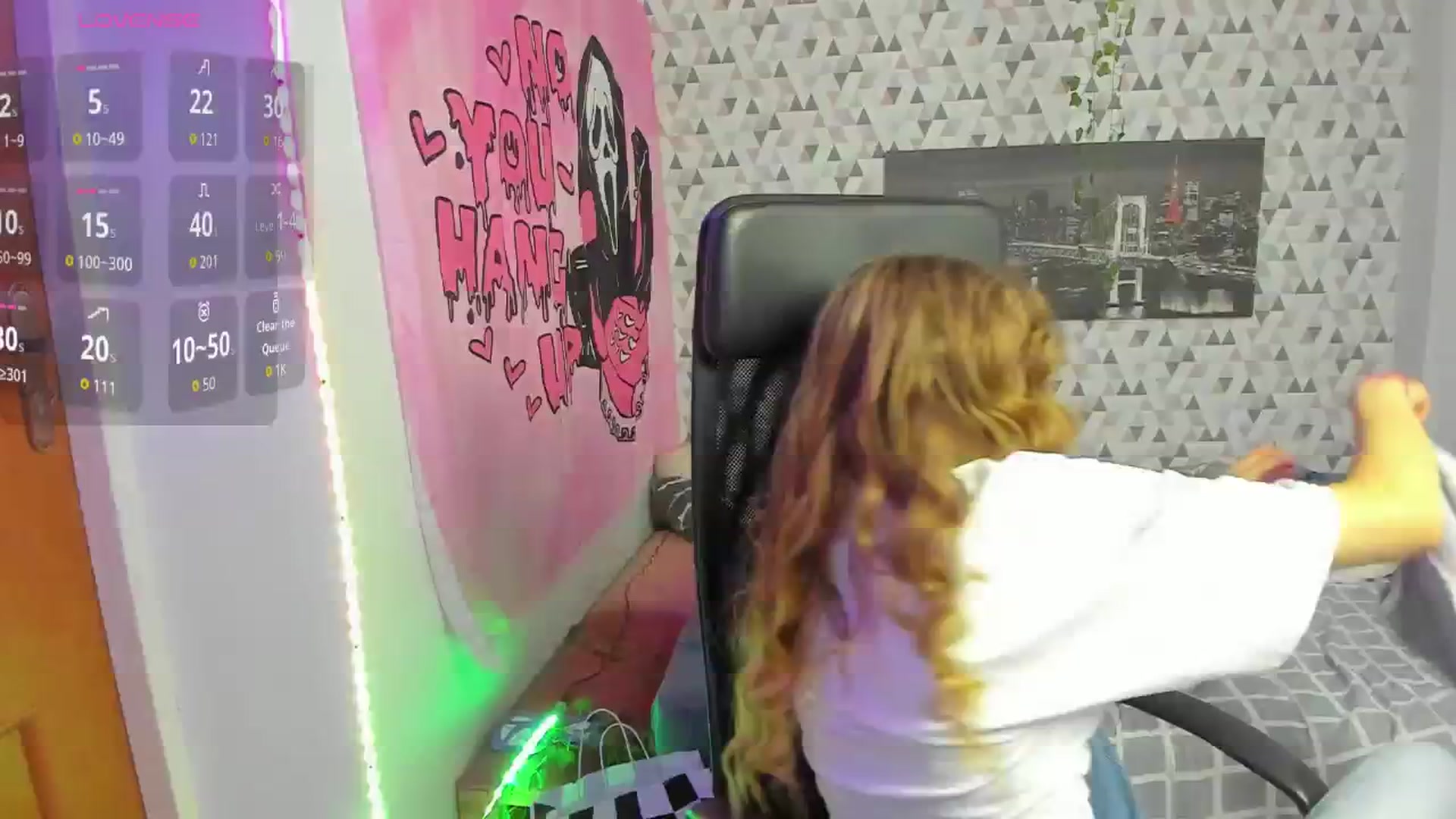 Gallery image thumbnail from Iness_lex's myfreecams stream on, 04/17/2026, 09:13 image 1 of 20