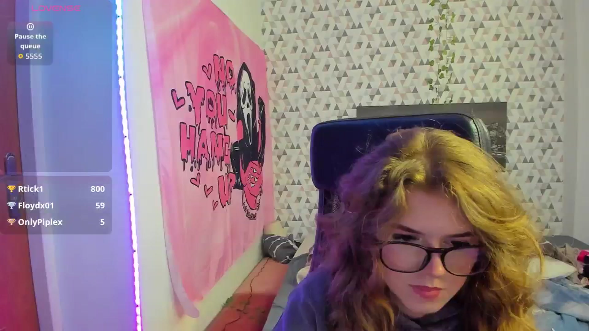 Gallery image thumbnail from Iness_lex's myfreecams stream on, 04/17/2026, 09:13 image 19 of 20