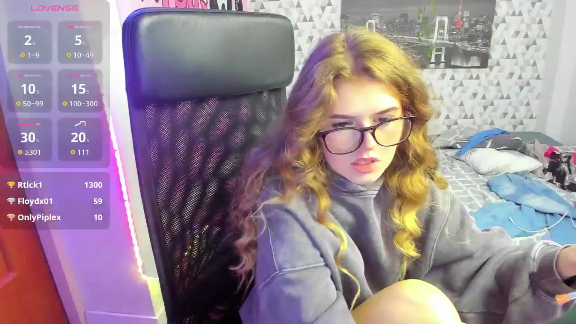 Gallery image thumbnail from Iness_lex's myfreecams stream on, 04/17/2026, 10:29 image 8 of 20