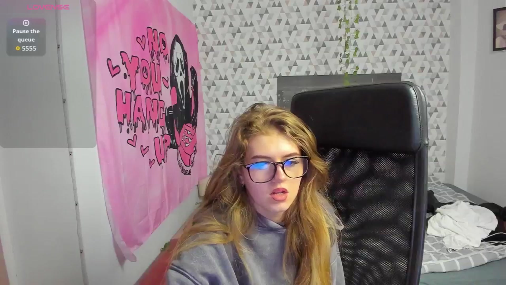 Gallery image thumbnail from Iness_lex's myfreecams stream on, 04/20/2026, 13:04 image 13 of 20