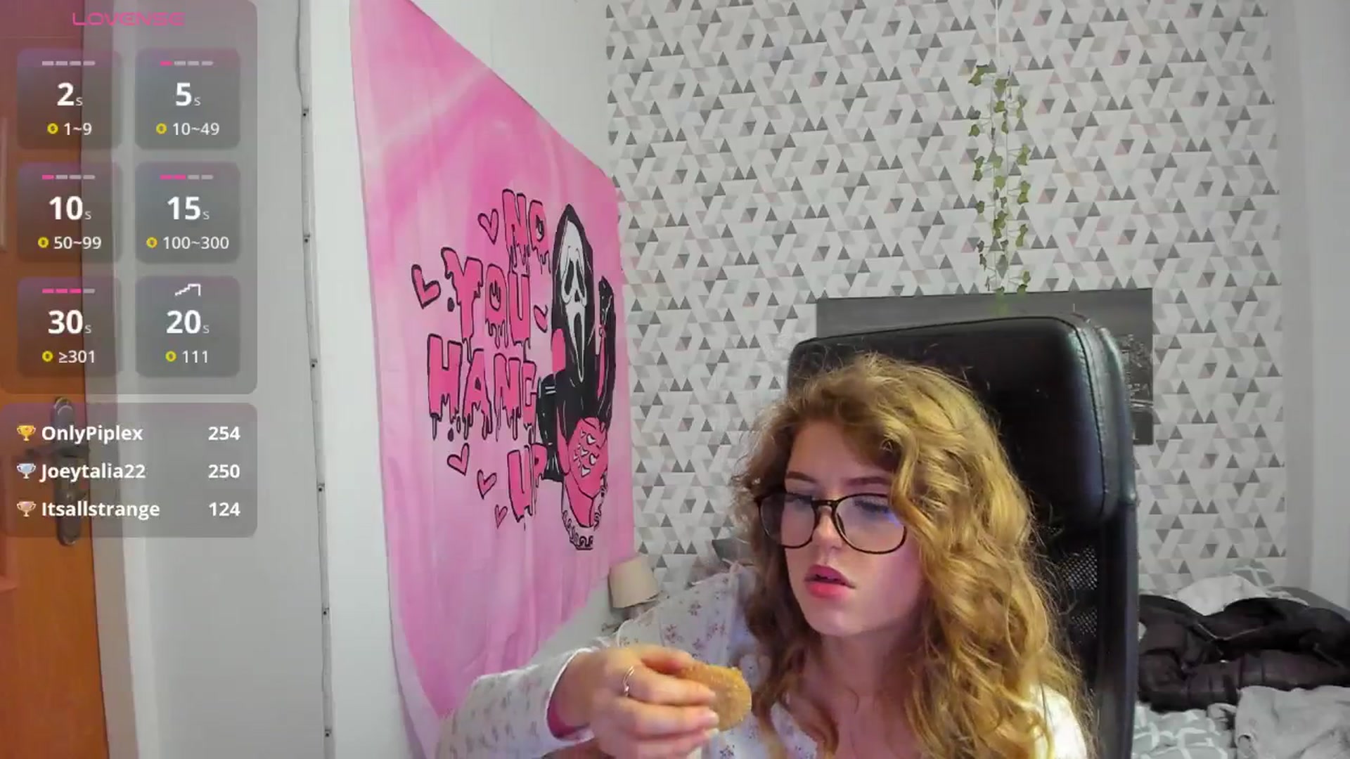 Gallery image thumbnail from Iness_lex's myfreecams stream on, 04/22/2026, 11:12 image 4 of 20