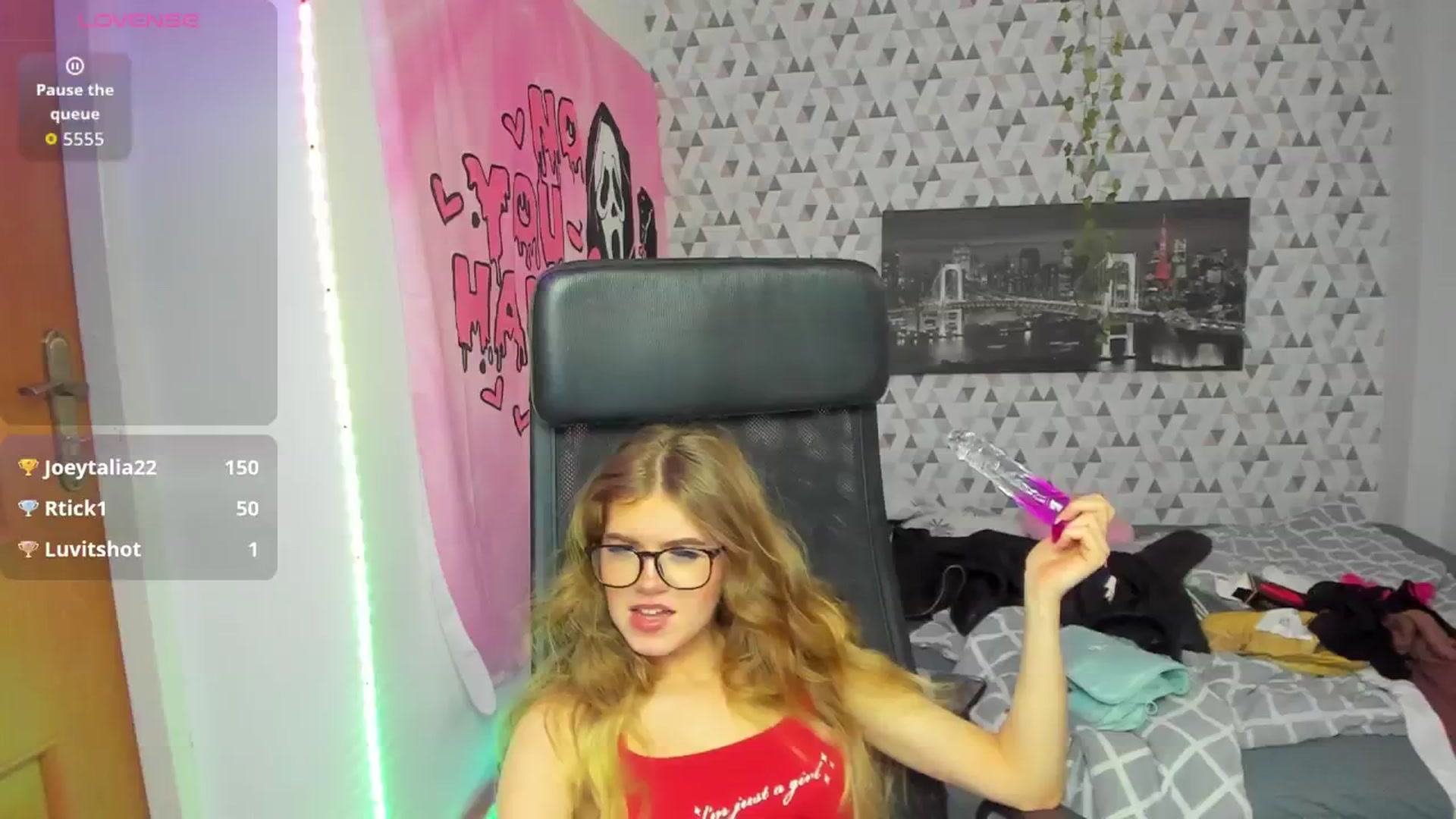 Gallery image thumbnail from Iness_lex's myfreecams stream on, 04/23/2026, 07:53 image 18 of 20