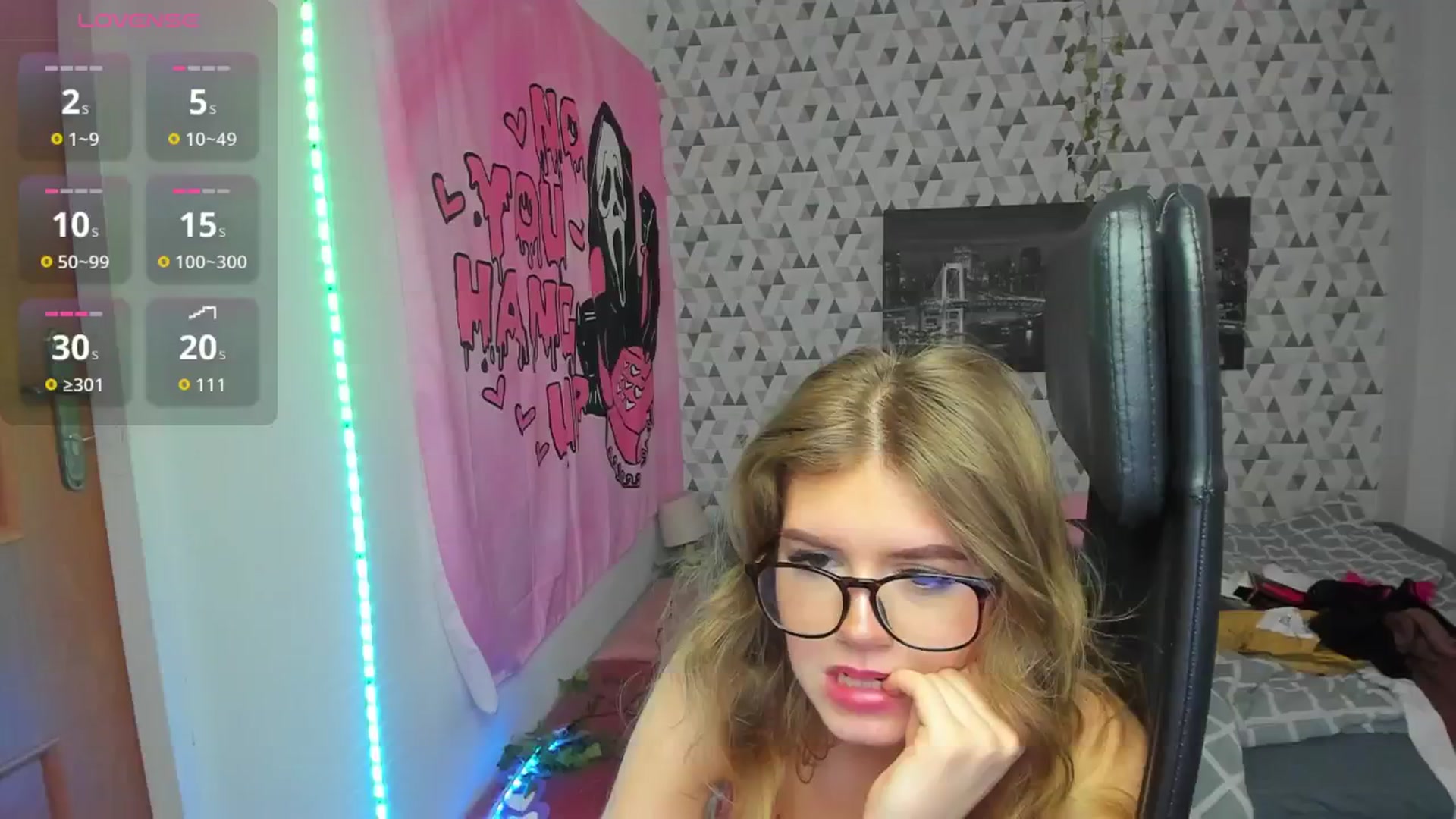 Gallery image thumbnail from Iness_lex's myfreecams stream on, 04/23/2026, 07:53 image 8 of 20
