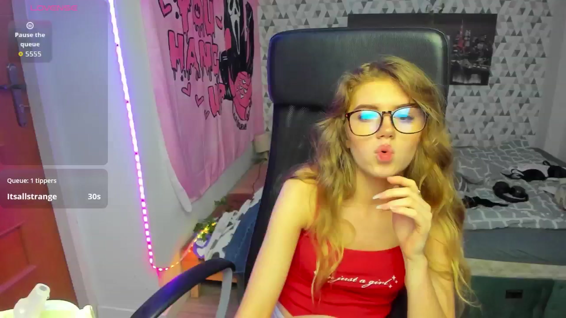 Gallery image thumbnail from Iness_lex's myfreecams stream on, 04/23/2026, 11:41 image 10 of 20