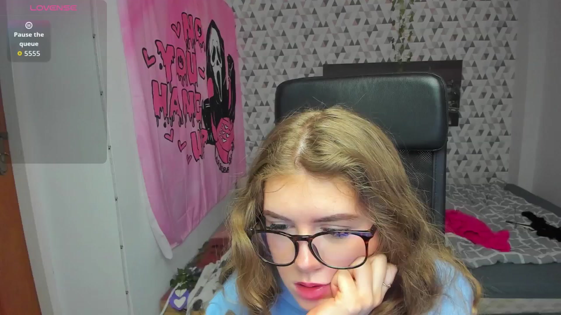 Gallery image thumbnail from Iness_lex's myfreecams stream on, 04/27/2026, 08:31 image 1 of 20