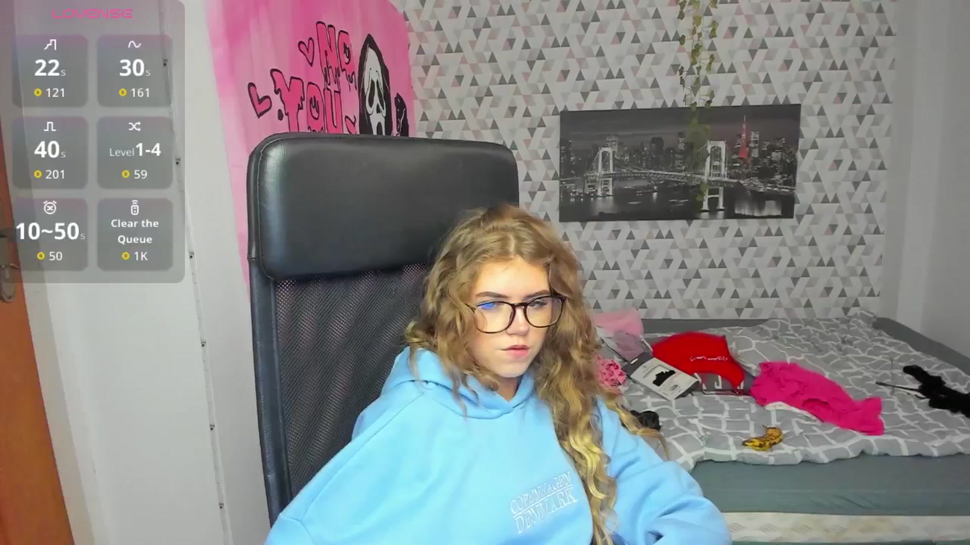 Gallery image thumbnail from Iness_lex's myfreecams stream on, 04/27/2026, 08:31 image 6 of 20