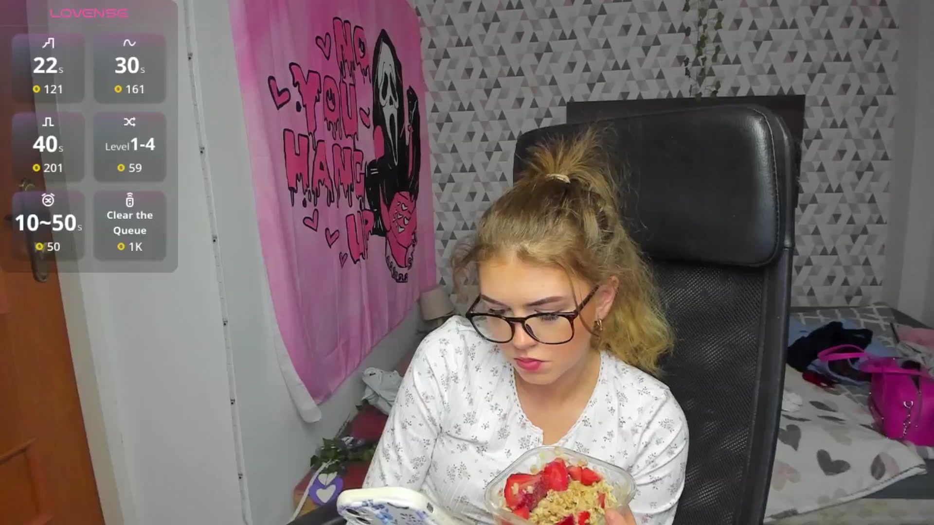 Gallery image thumbnail from Iness_lex's myfreecams stream on, 04/29/2026, 07:54 image 7 of 20