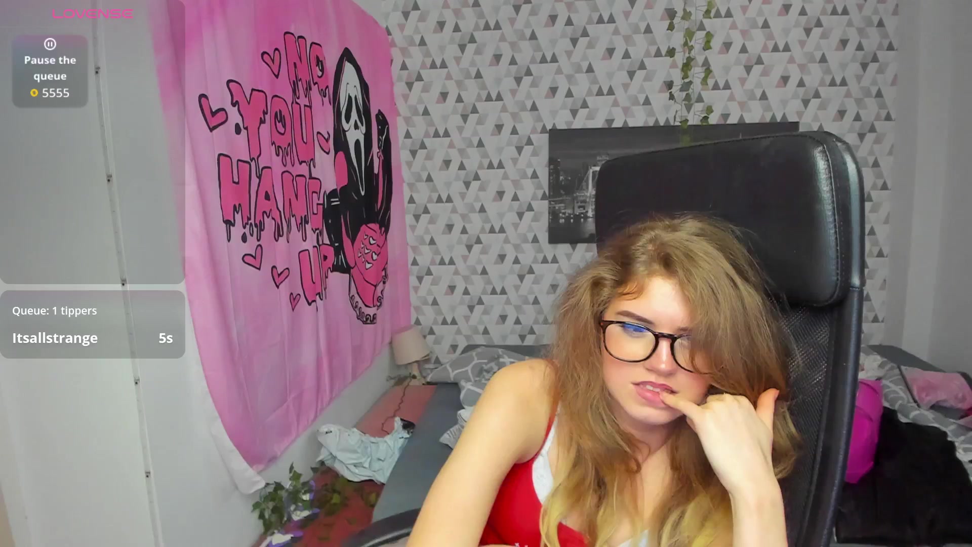 Gallery image thumbnail from Iness_lex's myfreecams stream on, 04/30/2026, 11:48 image 20 of 20