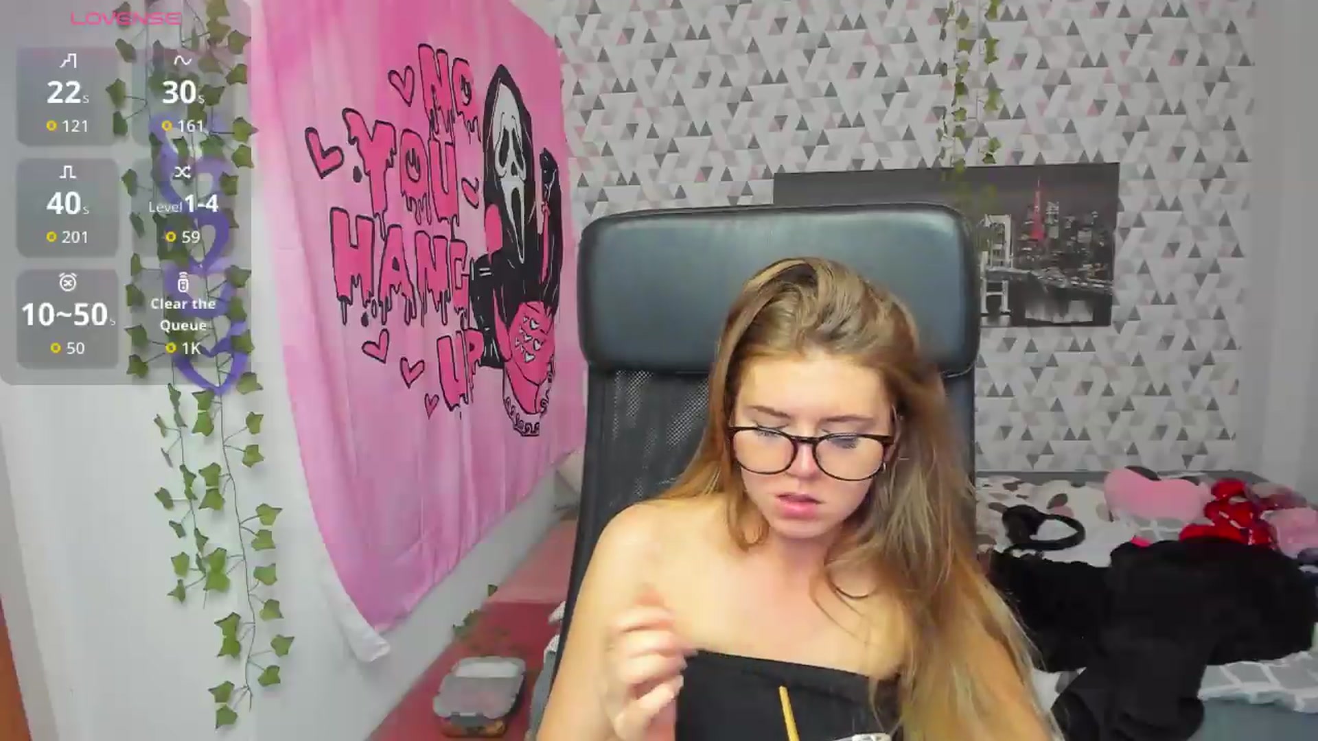 Gallery image thumbnail from Iness_lex's myfreecams stream on, 05/05/2026, 08:15 image 17 of 20