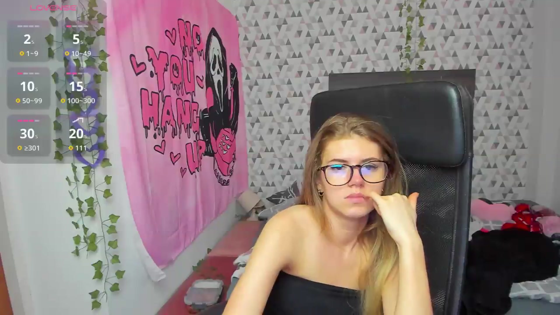 Gallery image thumbnail from Iness_lex's myfreecams stream on, 05/05/2026, 08:15 image 4 of 20