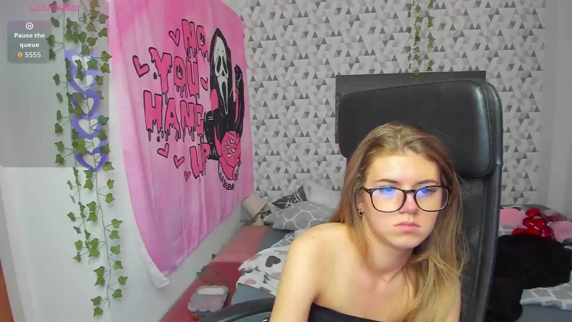 Gallery image thumbnail from Iness_lex's myfreecams stream on, 05/05/2026, 08:15 image 5 of 20