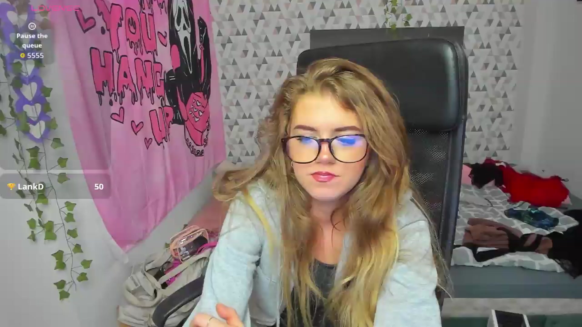 Gallery image thumbnail from Iness_lex's myfreecams stream on, 05/07/2026, 08:27 image 20 of 20