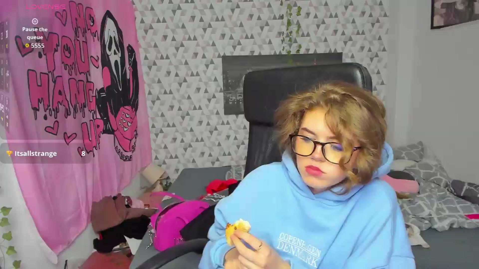 Gallery image thumbnail from Iness_lex's myfreecams stream on, 05/11/2026, 09:51 image 3 of 20