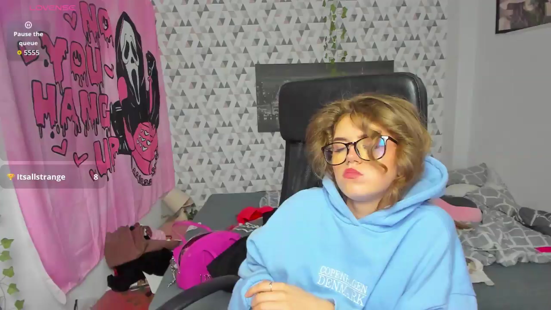 Gallery image thumbnail from Iness_lex's myfreecams stream on, 05/11/2026, 09:51 image 4 of 20